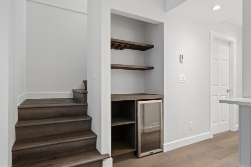 932 Blackstock Road, Port Moody, BC 