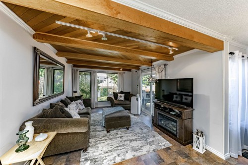 3035 Ashbrook Place, Coquitlam, BC 