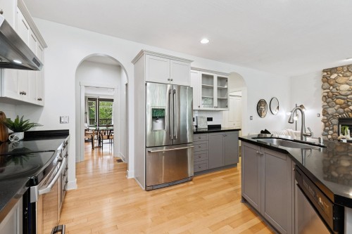 1855 Parkway Boulevard, Coquitlam, BC 