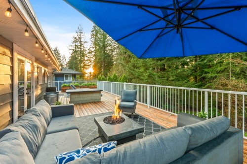 2569 Hyannis Point, North Vancouver, BC 