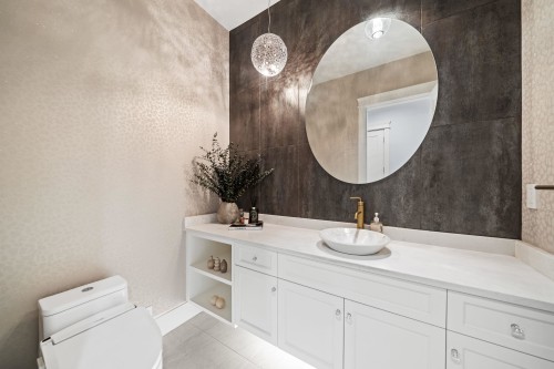 656 Blue Mountain Street, Coquitlam, BC 