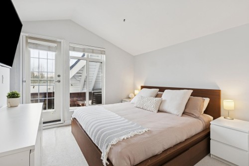 8528 Lighthouse Way, Vancouver, BC 