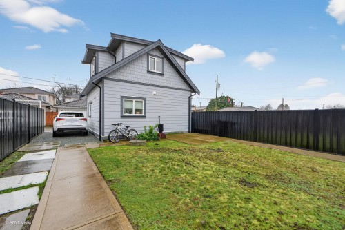 1052 50Th Avenue E, Vancouver, BC 