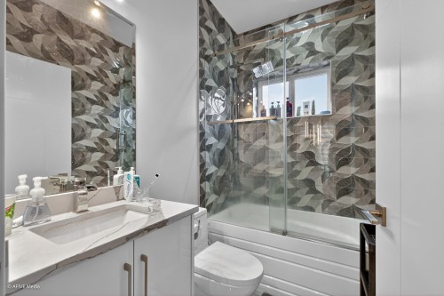 1052 50Th Avenue E, Vancouver, BC 