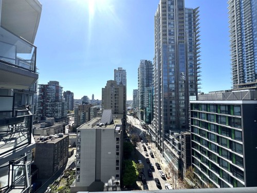 1504-1212 Howe Street  Vancouver, BC V6Z 2M9