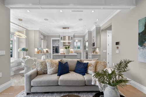 3349 37Th Avenue W, Vancouver, BC 