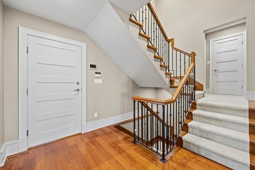 2546 Marr Creek Court, West Vancouver, BC 