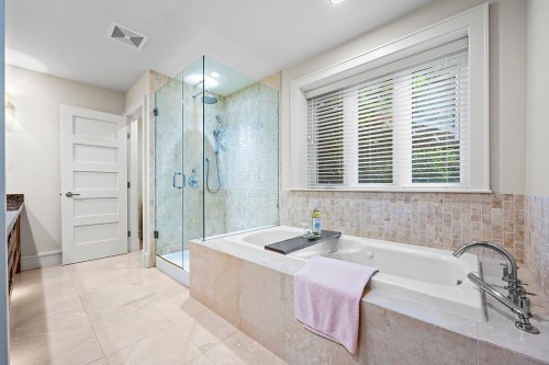 2546 Marr Creek Court, West Vancouver, BC 