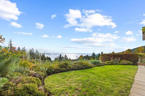 2546 Marr Creek Court, West Vancouver, BC 