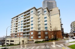 303-200 Keary Street  New Westminster, BC V3L 0A6