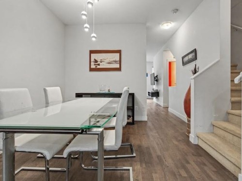 1605-8485 New Haven Close, Burnaby, BC 