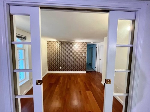 2245 15Th Avenue W, Vancouver, BC 