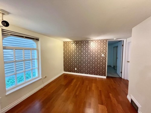 2245 15Th Avenue W, Vancouver, BC 