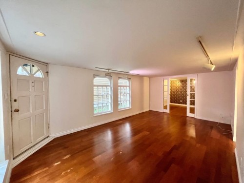 2245 15Th Avenue W, Vancouver, BC 