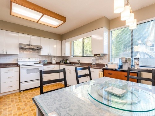 9860 Seacastle Drive, Richmond, BC 