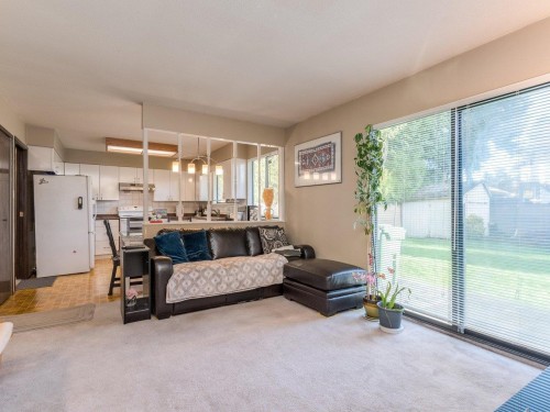 9860 Seacastle Drive, Richmond, BC 