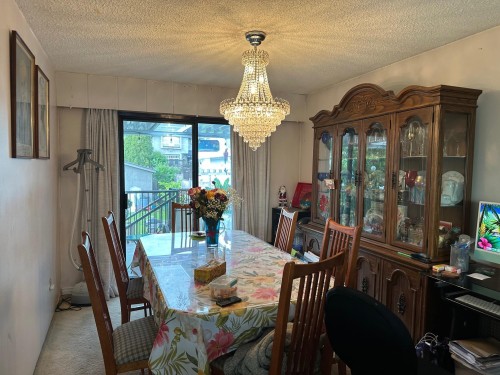 332 14Th Street W, North Vancouver, BC 