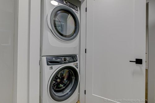 3252 Allan Road, North Vancouver, BC 