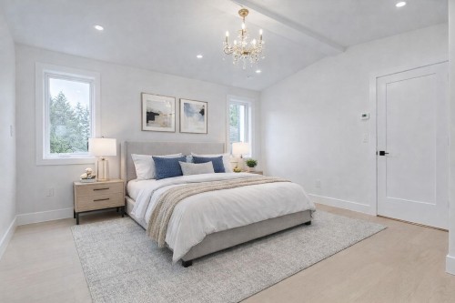 3252 Allan Road, North Vancouver, BC 