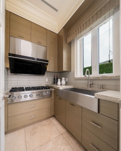 1461 47Th Avenue W, Vancouver, BC 