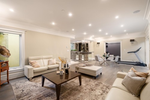 1461 47Th Avenue W, Vancouver, BC 