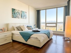 22F-6128 Patterson Avenue  Burnaby, BC V5H 4P3