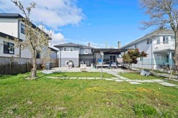 7768 18th Avenue  Burnaby, BC V3N 1J2