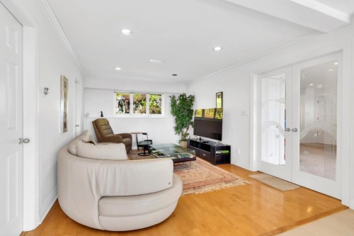 705 Andover Crescent, West Vancouver, BC 