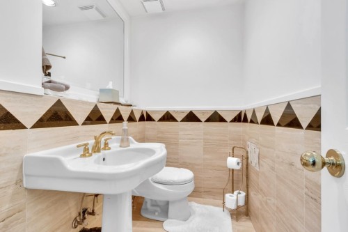 705 Andover Crescent, West Vancouver, BC 