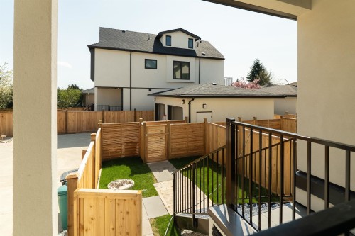 836 64Th Avenue W, Vancouver, BC 