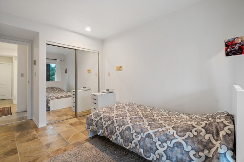 5625 Eagle Court, North Vancouver, BC 