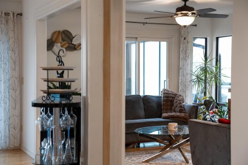 5625 Eagle Court, North Vancouver, BC 