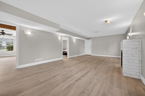 21105 River Road, Maple Ridge, BC 