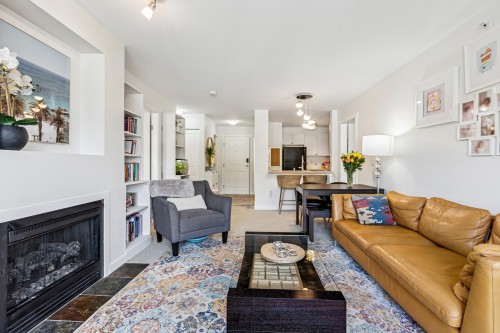 404-183 23rd Street W North Vancouver, BC V7M 2B1