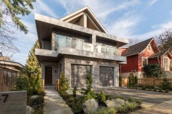 1-7 23rd Avenue E Vancouver, BC V5V 1W8