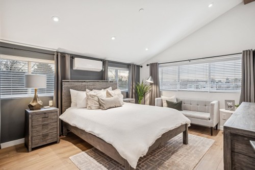 933 Mclean Drive, Vancouver, BC 