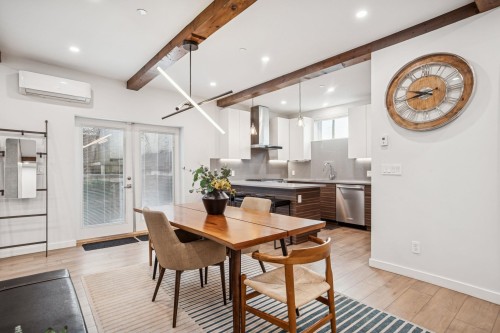 933 Mclean Drive, Vancouver, BC 