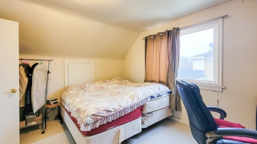 8245 Selkirk Street, Vancouver, BC 