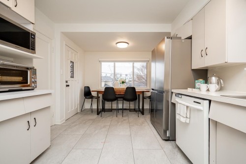 134 40Th Avenue W, Vancouver, BC 