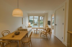 110-2235 Broadway E Vancouver, BC V5N 0J5