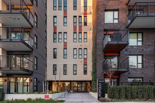 110-2235 Broadway E, Vancouver, BC 