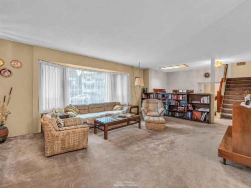 2310 Magnussen Place, North Vancouver, BC 