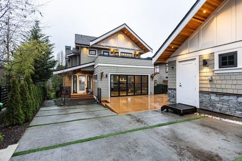 2051 King Edward Avenue W, Vancouver, BC 