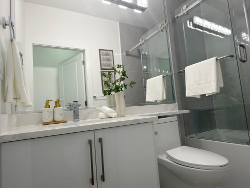 2172 46Th Avenue E, Vancouver, BC 