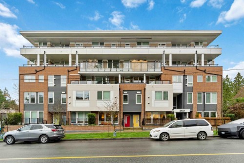 403-2137 Chesterfield Avenue, North Vancouver, BC 