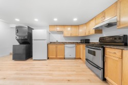 XXXX Grand Boulevard  North Vancouver, BC V7L 3X8