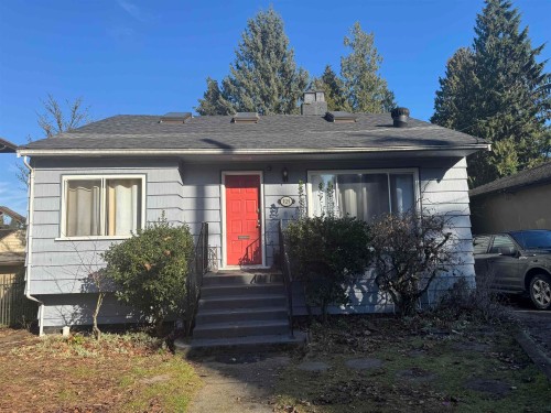 929 Sixth Street  New Westminster, BC V3L 3C8