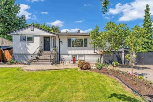4729 64 Street  Delta, BC V4K 3M2