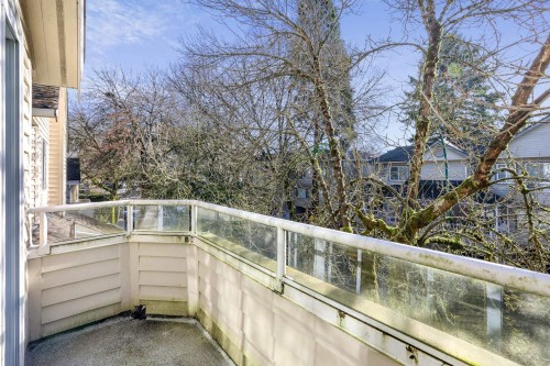 10-838 Tobruck Avenue, North Vancouver, BC 