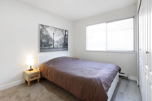 10-838 Tobruck Avenue, North Vancouver, BC 